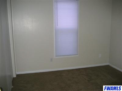 3330 East Tillman Road Fort Wayne, IN 46816 - Photo 13 of 17 Gallery Image 13