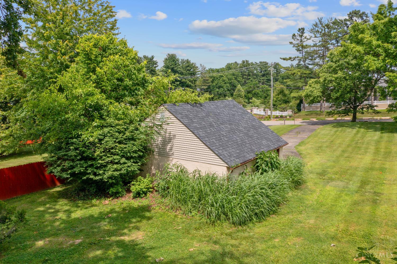 10561 Plainfield Road Cincinnati, OH 45241 - Photo 19 of 20