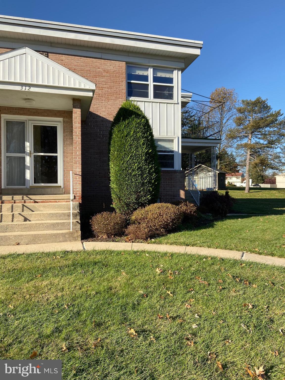 312 South Brobst Street Reading, PA 19607 - Photo 3 of 34 Gallery Image 3