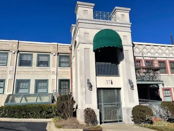 $349,000 | 37 Hiawassee Street, Unit W106, Asheville, NC 28801