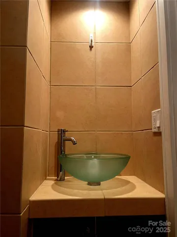 $375,000 | 37 Hiawassee Street, Unit W106, Asheville, NC 28801