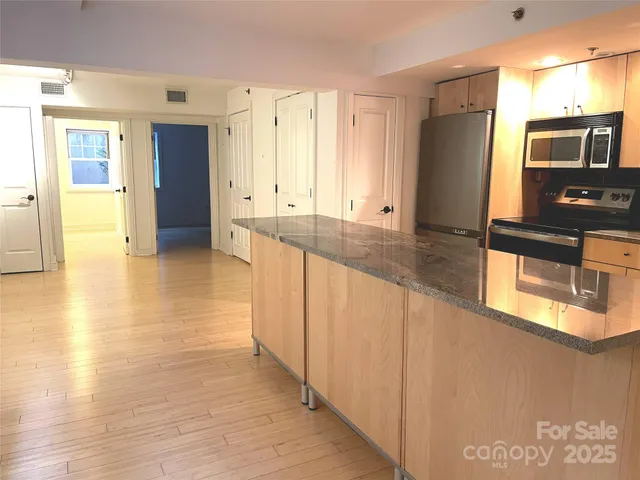 $375,000 | 37 Hiawassee Street, Unit W106, Asheville, NC 28801