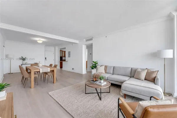 $3,495 | 401 69th Street, Unit 1201, Miami Beach, FL 33141