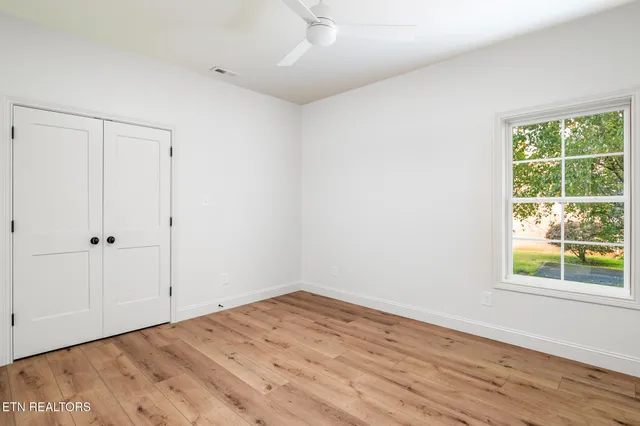 $532,800 | 111 Alpine Drive, Clinton, TN 37716