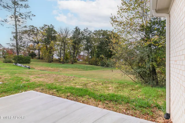 $532,800 | 111 Alpine Drive, Clinton, TN 37716