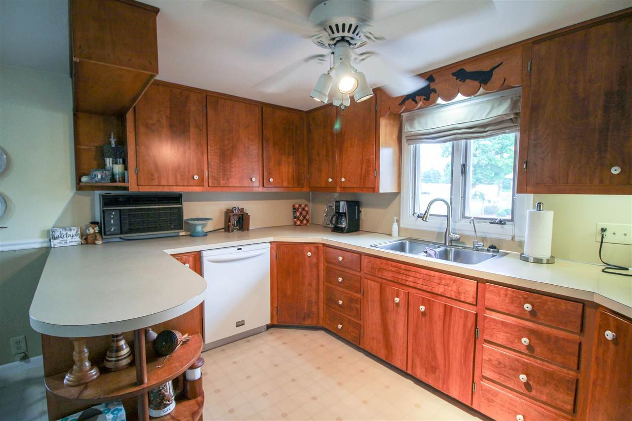 12371 Lake Road Montrose, MI 48457 - Photo 10 of 31