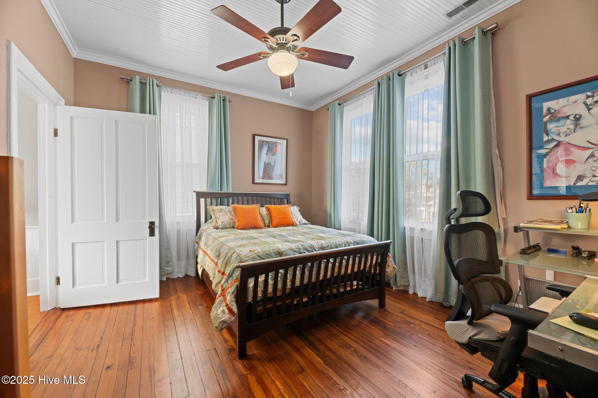 210 New Street New Bern, NC 28560 - Photo 28 of 52 3rd bedroom