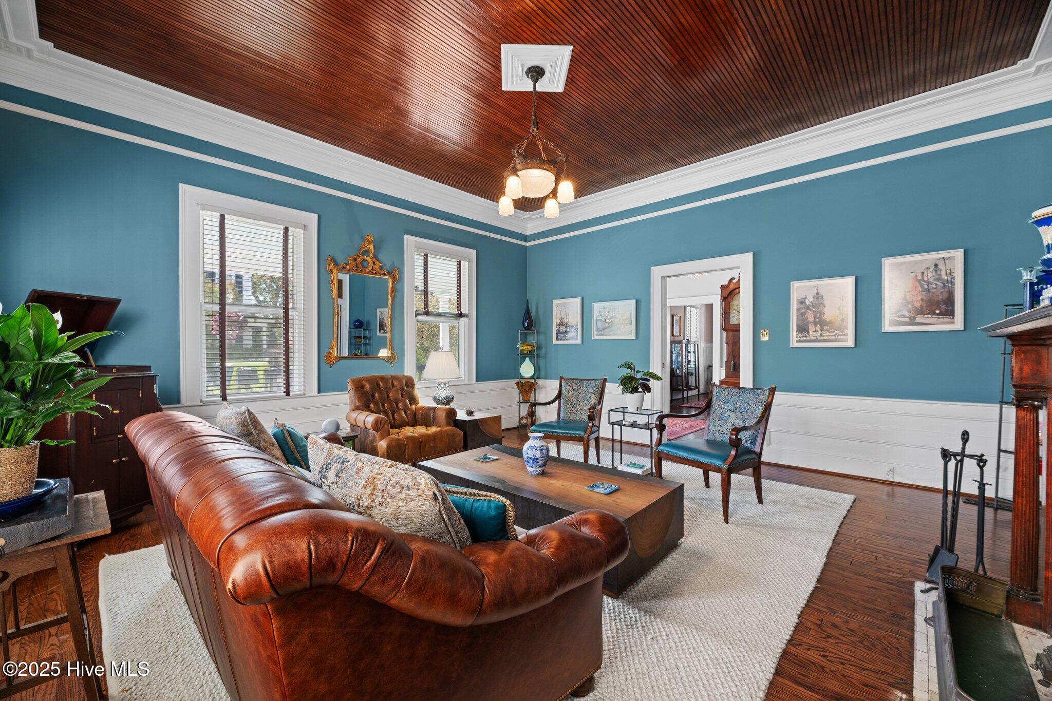 210 New Street New Bern, NC 28560 - Photo 9 of 52 19-web-or-mls-DSC_3336