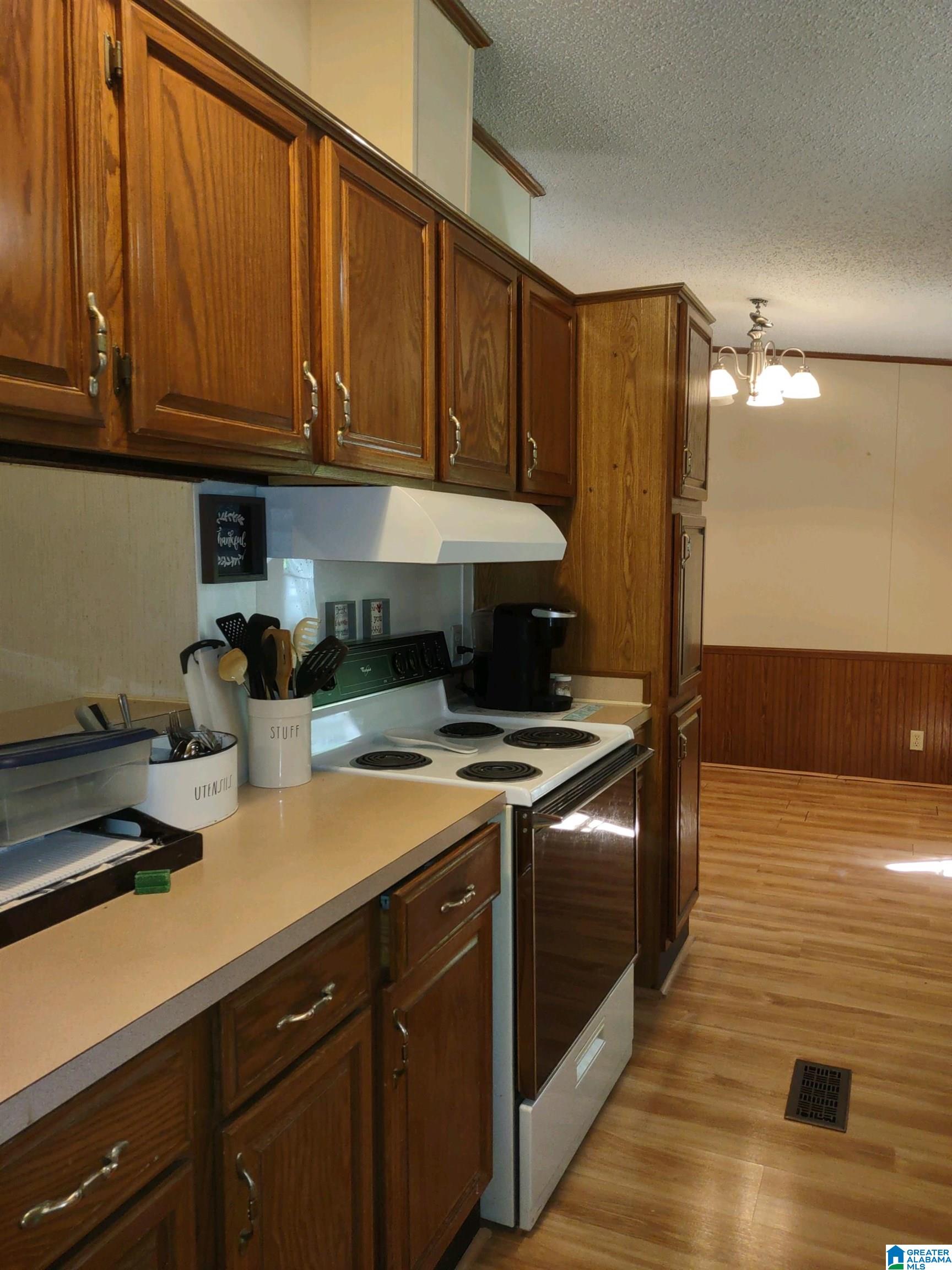 5747 Dewey Heights Road Pinson, AL 35126 - Photo 5 of 12