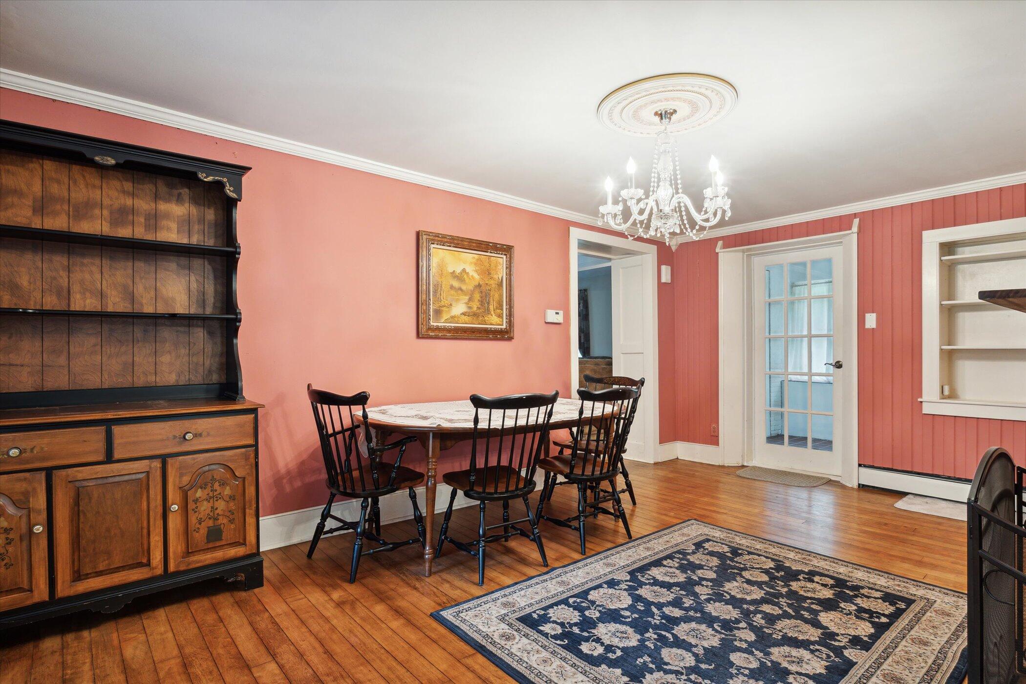 28957 Runkle Street Niles, MI 49120 - Photo 6 of 58 Dining room