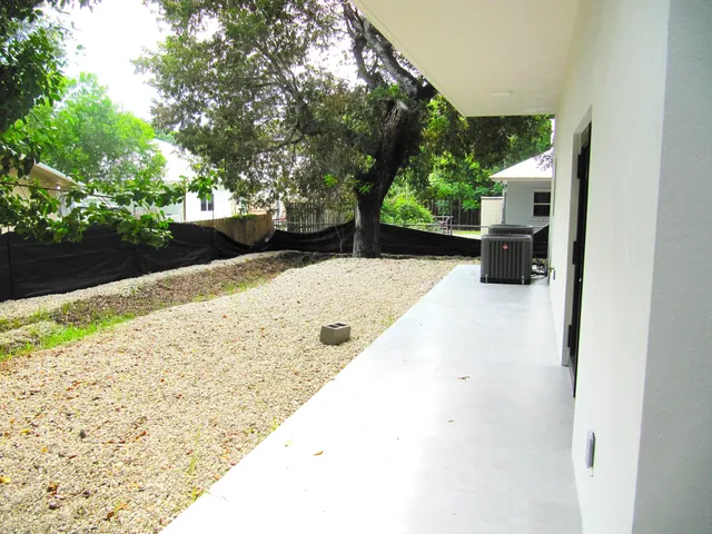 $1,045,000 | 25 Abaco Road, Key Largo, FL 33037