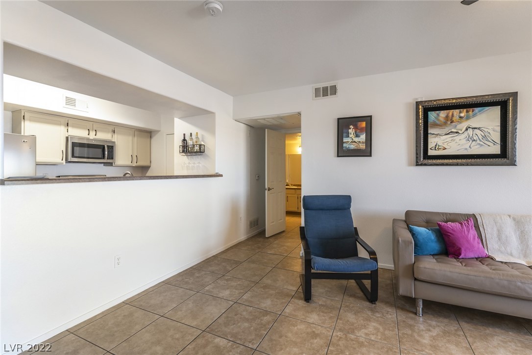 7255 West Sunset Road, Unit 2132 Las Vegas, NV 89113 - Photo 4 of 29