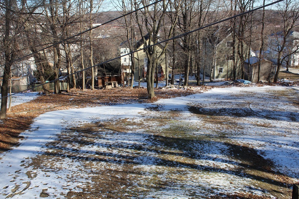 7 Stockholm Street Worcester, MA 01607 - Photo 5 of 19 Gallery Image 5