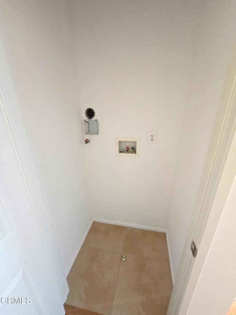 3319 North Ventura Road Oxnard, CA 93036 - Photo 8 of 25 a view of a small space