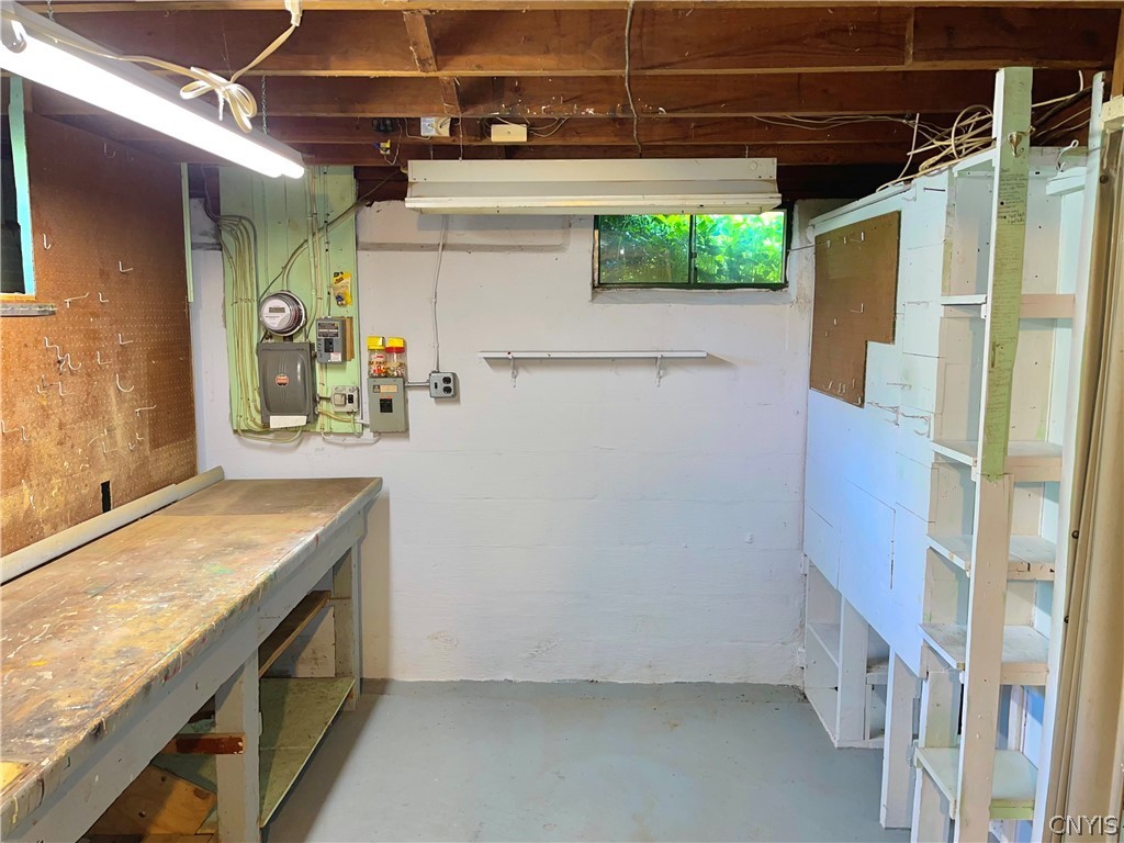 134 Oxford Road New Hartford, NY 13413 - Photo 13 of 18