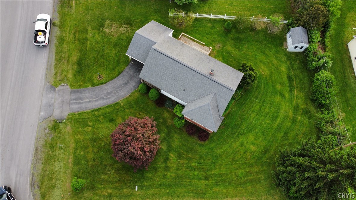 134 Oxford Road New Hartford, NY 13413 - Photo 3 of 18