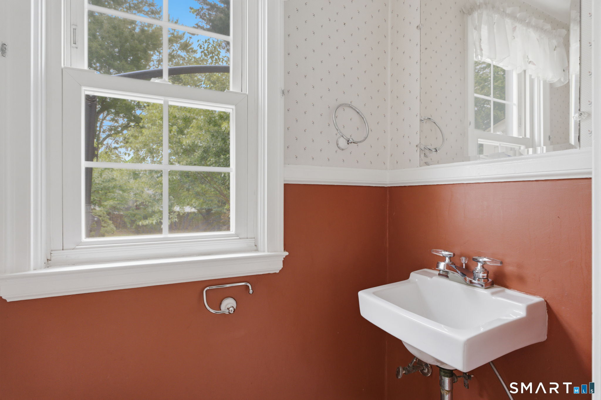 33 Byrd Road Wethersfield, CT 06109 - Photo 20 of 31