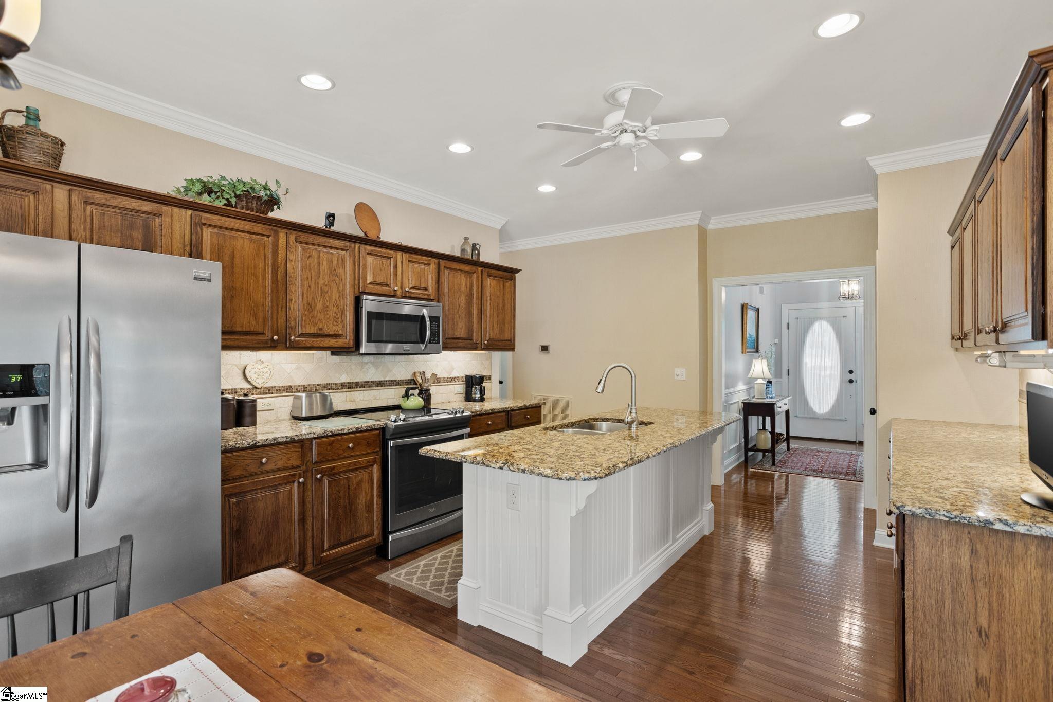 205 View Forest Court Greer, SC 29651 - Photo 13 of 36