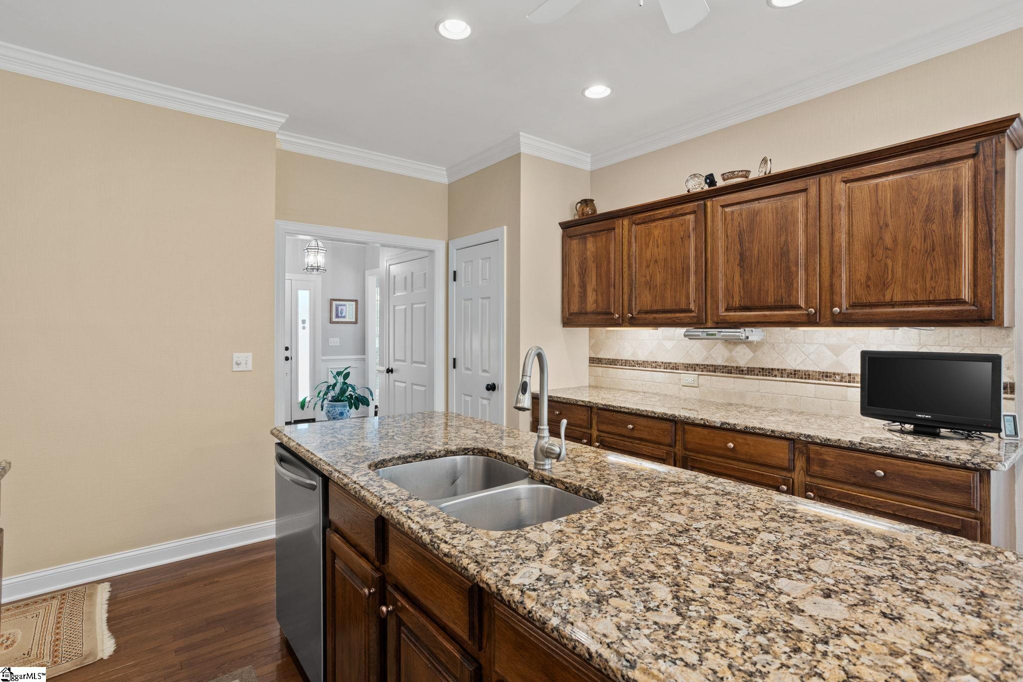205 View Forest Court Greer, SC 29651 - Photo 14 of 36
