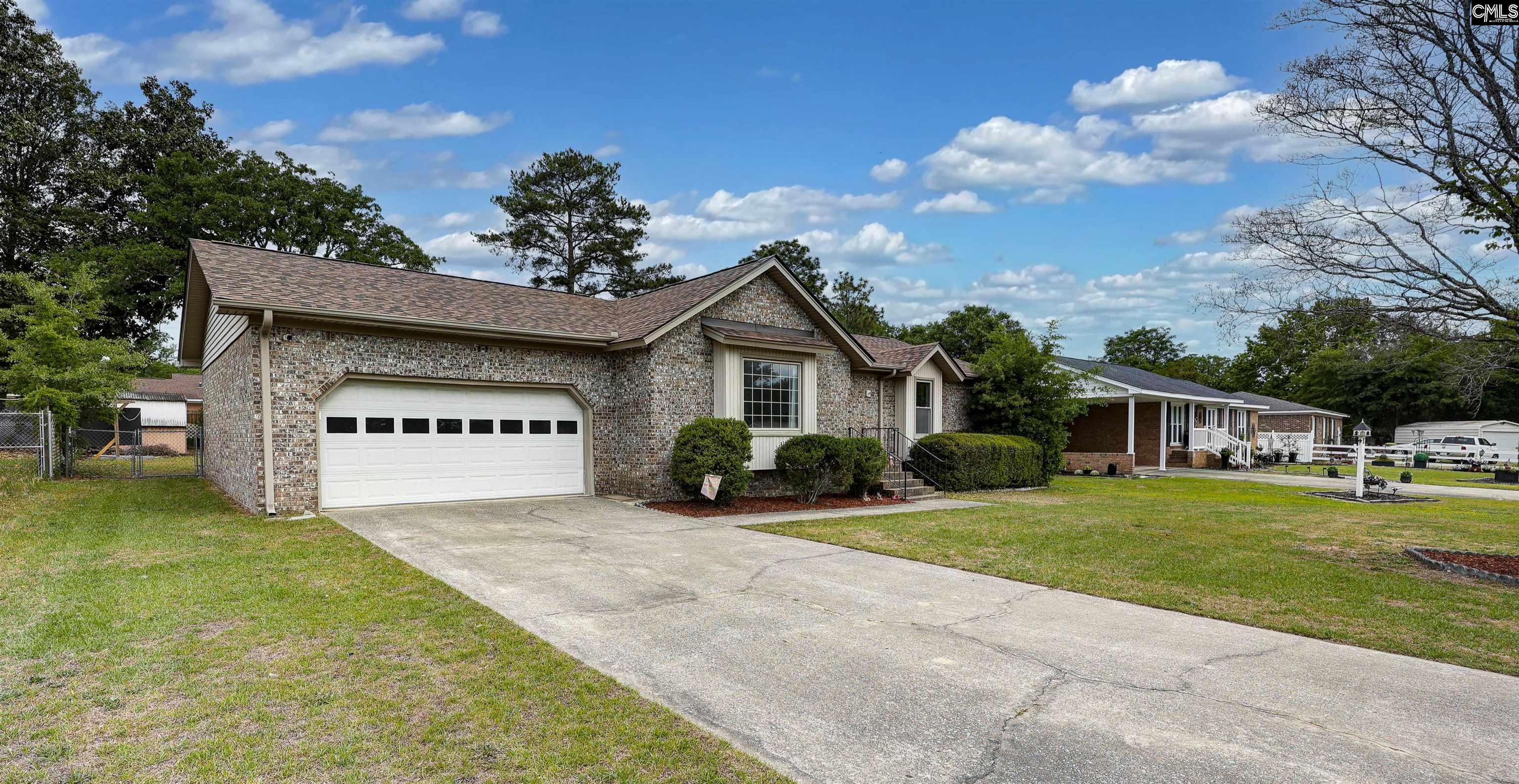 3957 Caesars Road West Columbia, SC 29170 - Photo 3 of 36
