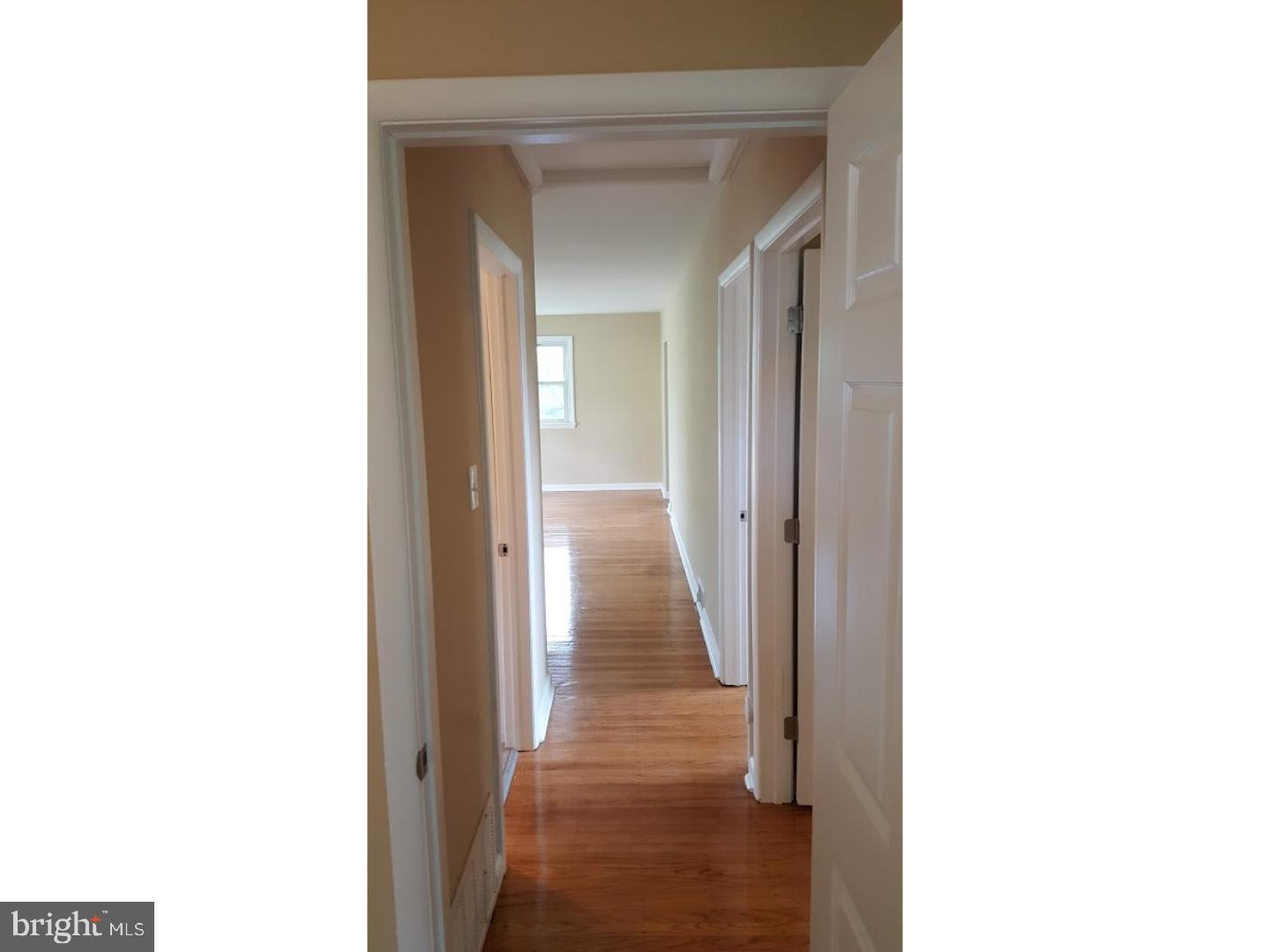 508 Johnson Place Magnolia, NJ 08049 - Photo 12 of 16 Gallery Image 12