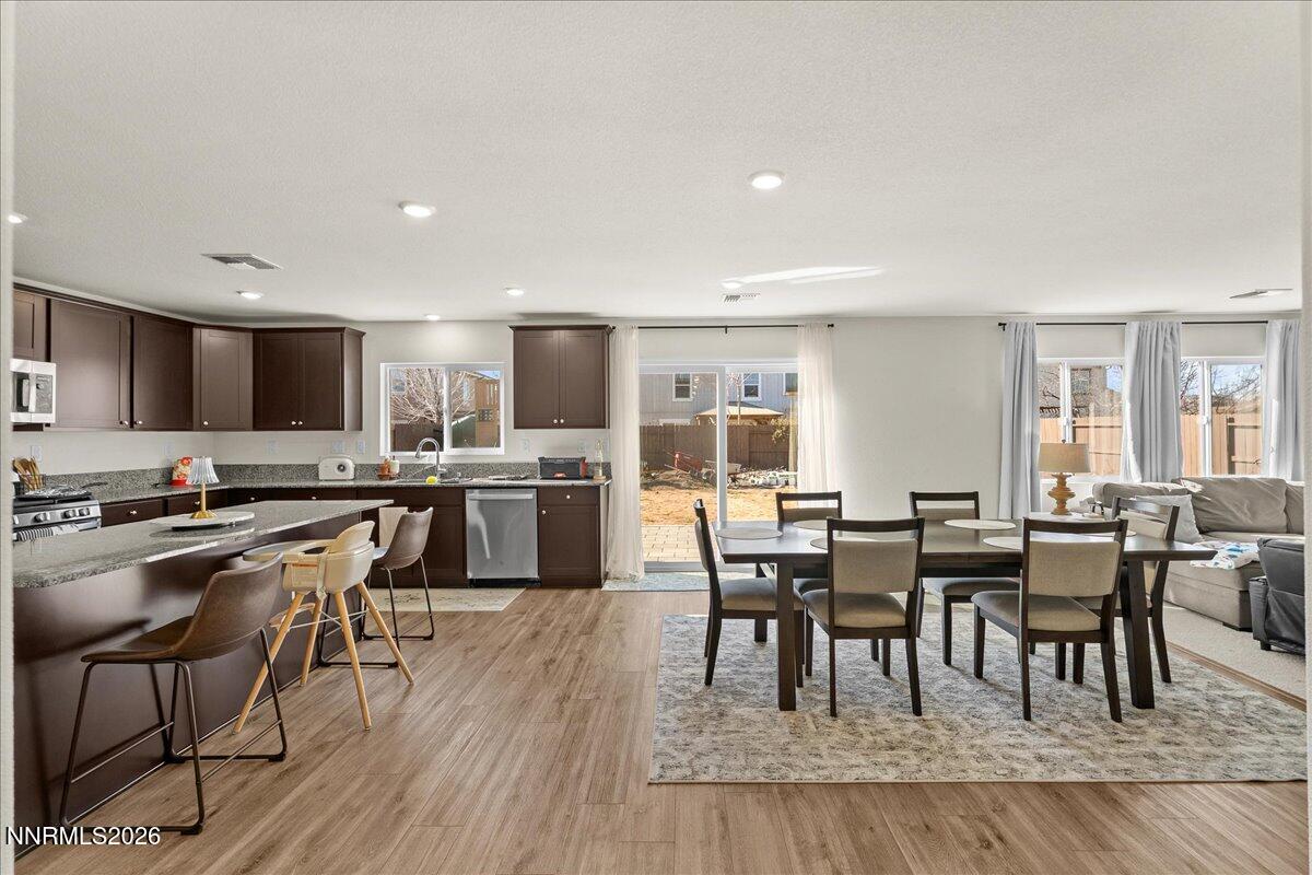 8921 Quail Falls Drive Reno, NV 89506 - Photo 5 of 38 05-8921 Quail Falls Drive Reno NV 89506