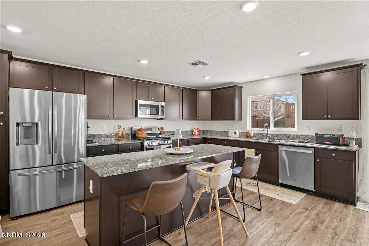 8921 Quail Falls Drive Reno, NV 89506 - Photo 6 of 38 06-8921 Quail Falls Drive Reno NV 89506