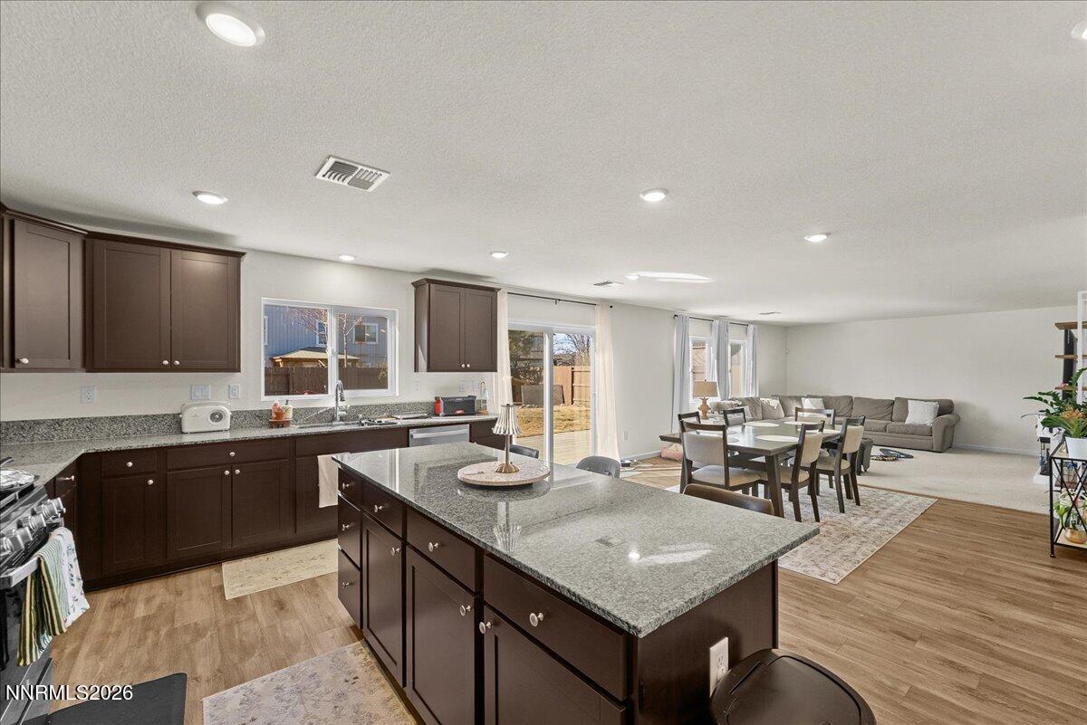 8921 Quail Falls Drive Reno, NV 89506 - Photo 10 of 38 10-8921 Quail Falls Drive Reno NV 89506