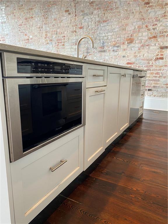 308 Decatur Street, Unit 202 New Orleans, LA 70130 - Photo 29 of 33