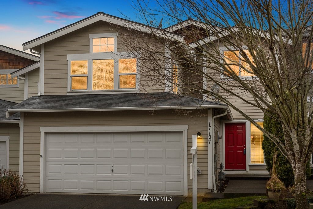 17127 114th Avenue Southeast Renton, WA 98055 - Photo 2 of 40 Gallery Image 2