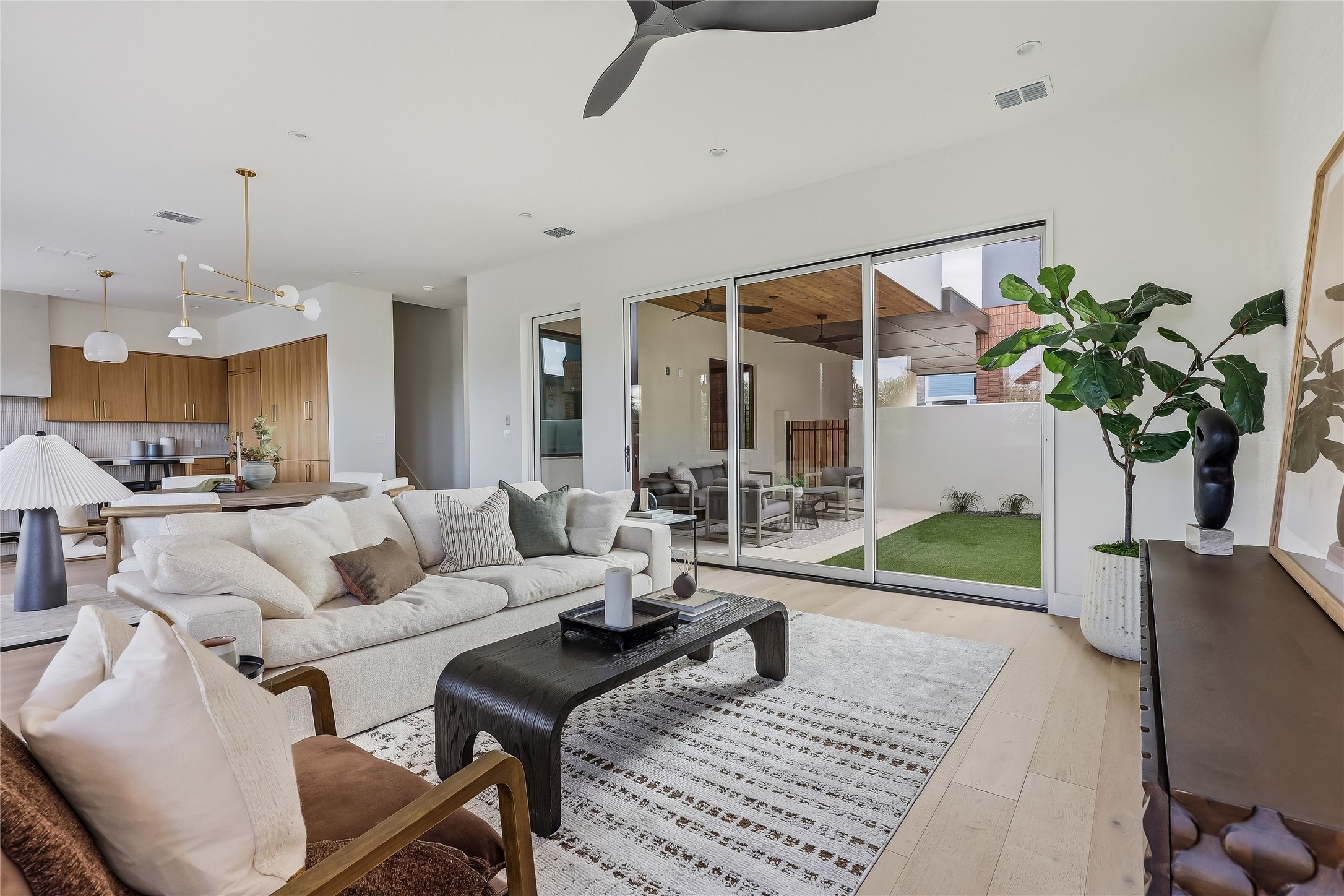 3604 Tom Miller Street Austin, TX 78723 - Photo 9 of 38