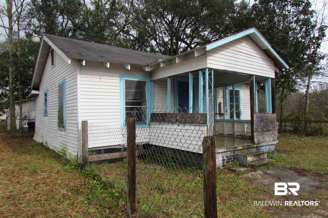 913 Williams Street Bay Minette, AL 36507 - Photo 2 of 11
