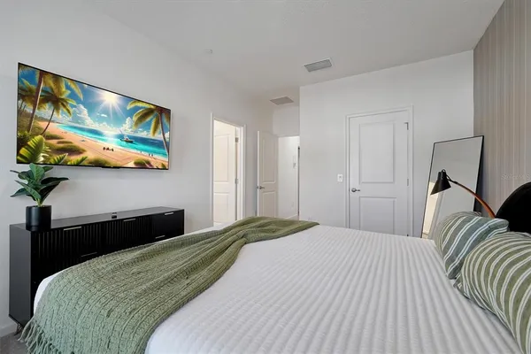 $898,000 | 10400 Ebb Tide Lane, Orlando, FL 32821