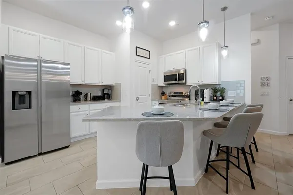 $898,000 | 10400 Ebb Tide Lane, Orlando, FL 32821