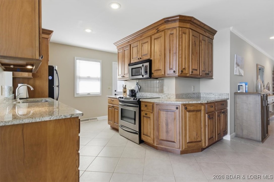 1640 Nichols Road Osage Beach, MO 65065 - Photo 23 of 54