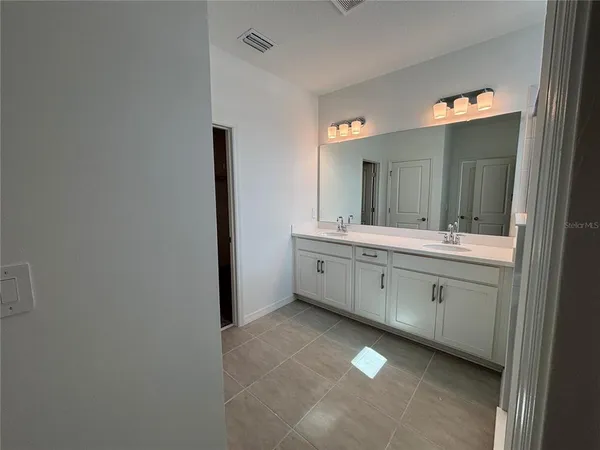 $3,400 | 15010 Summer Harvest Street, Winter Garden, FL 34787