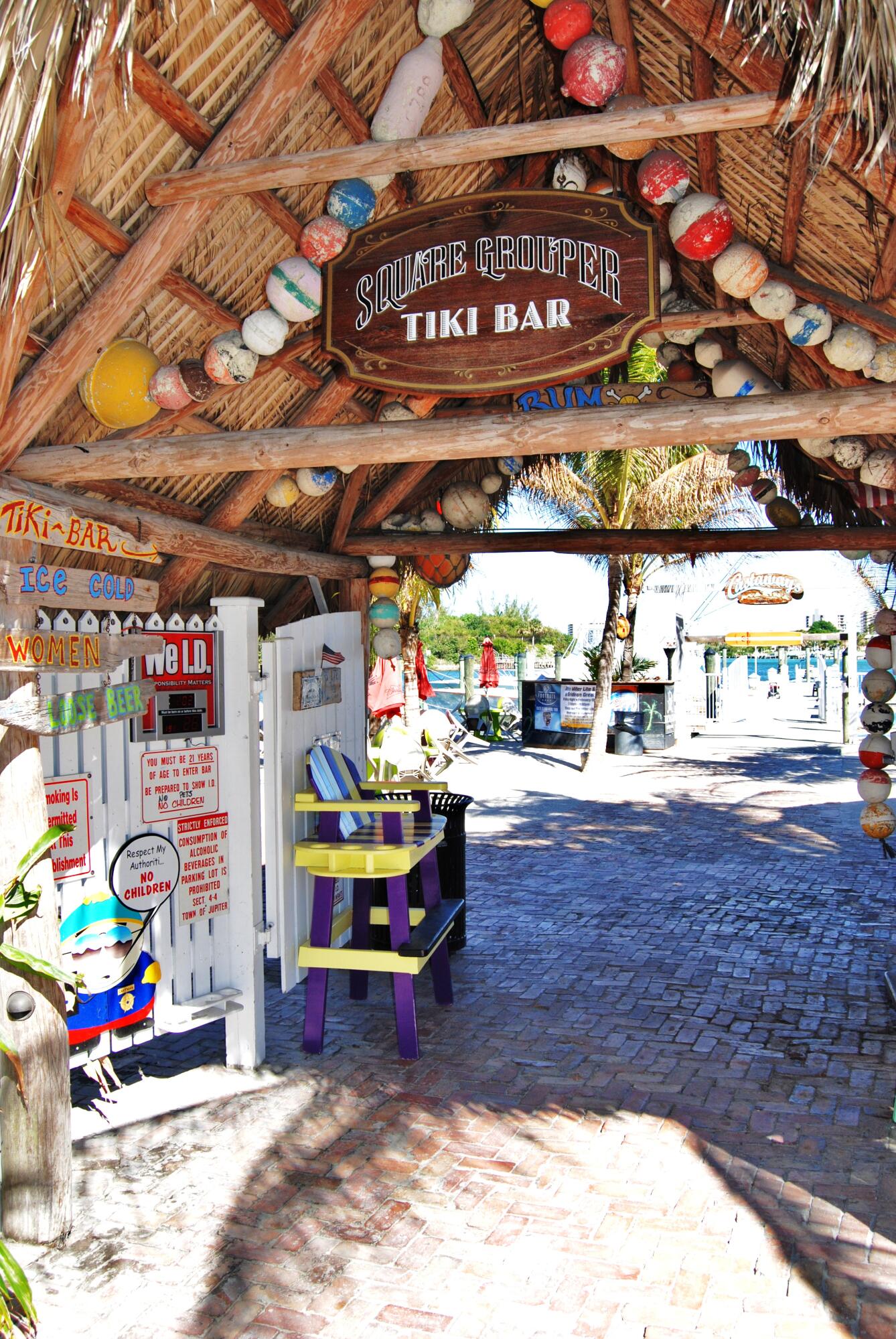 1202 Summerwinds Lane Jupiter, FL 33458 - Photo 35 of 38 LOCAL DINING