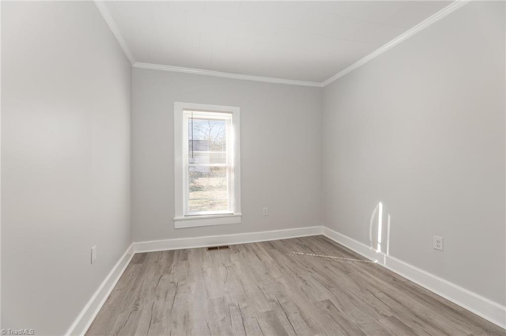 1309 Ridge Avenue Eden, NC 27288 - Photo 9 of 16