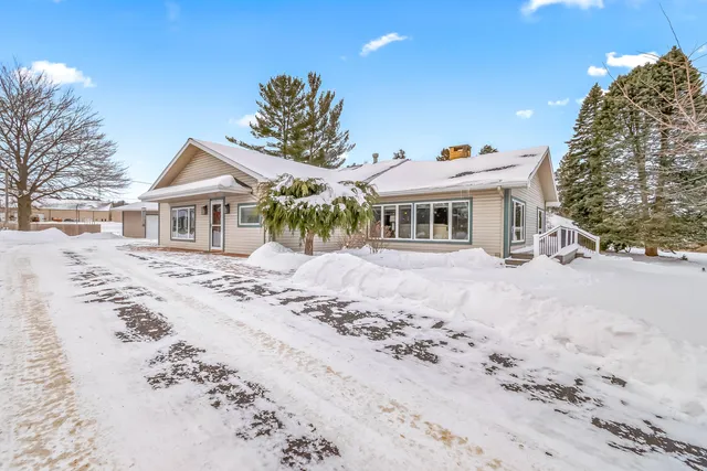 $295,000 | 2440 Steamburg Road, Hillsdale, MI 49242