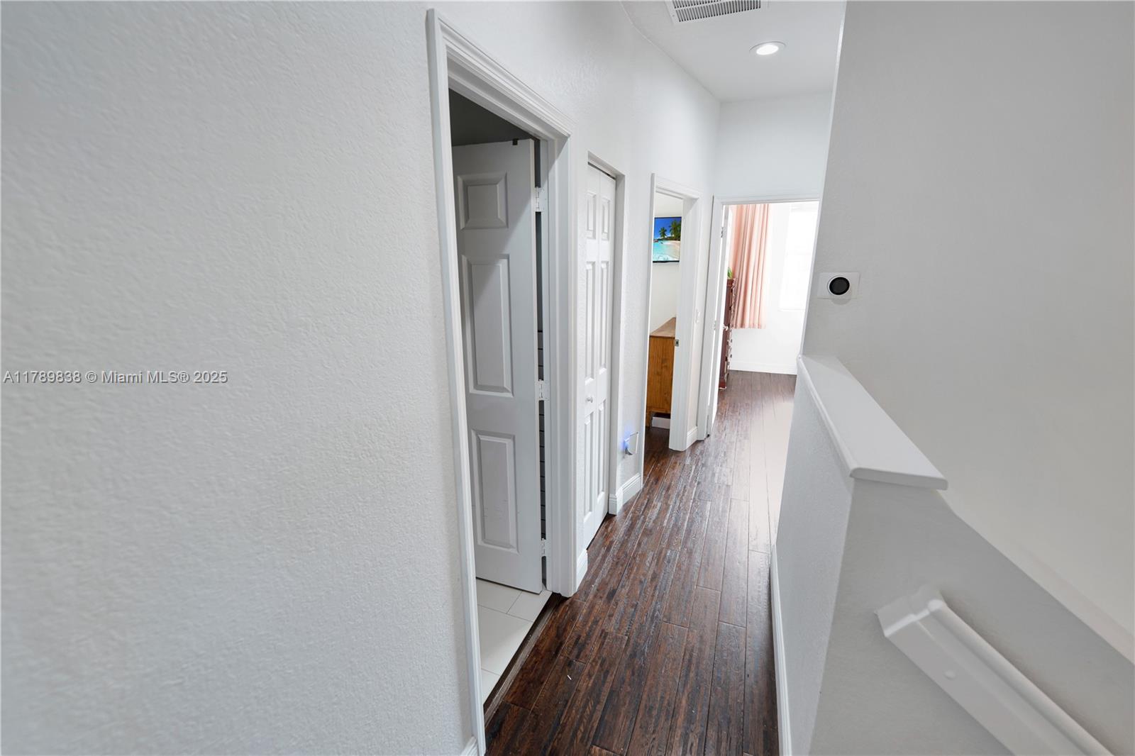 140 Monterey Bay Drive Boynton Beach, FL 33426 - Photo 20 of 43 Upstairs Hall