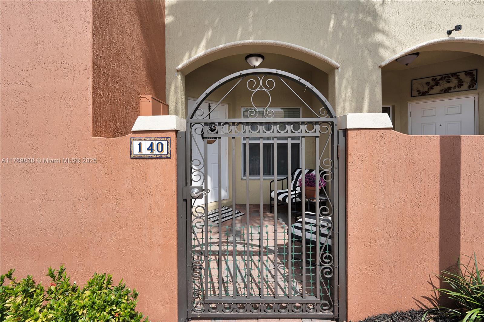 140 Monterey Bay Drive Boynton Beach, FL 33426 - Photo 2 of 43