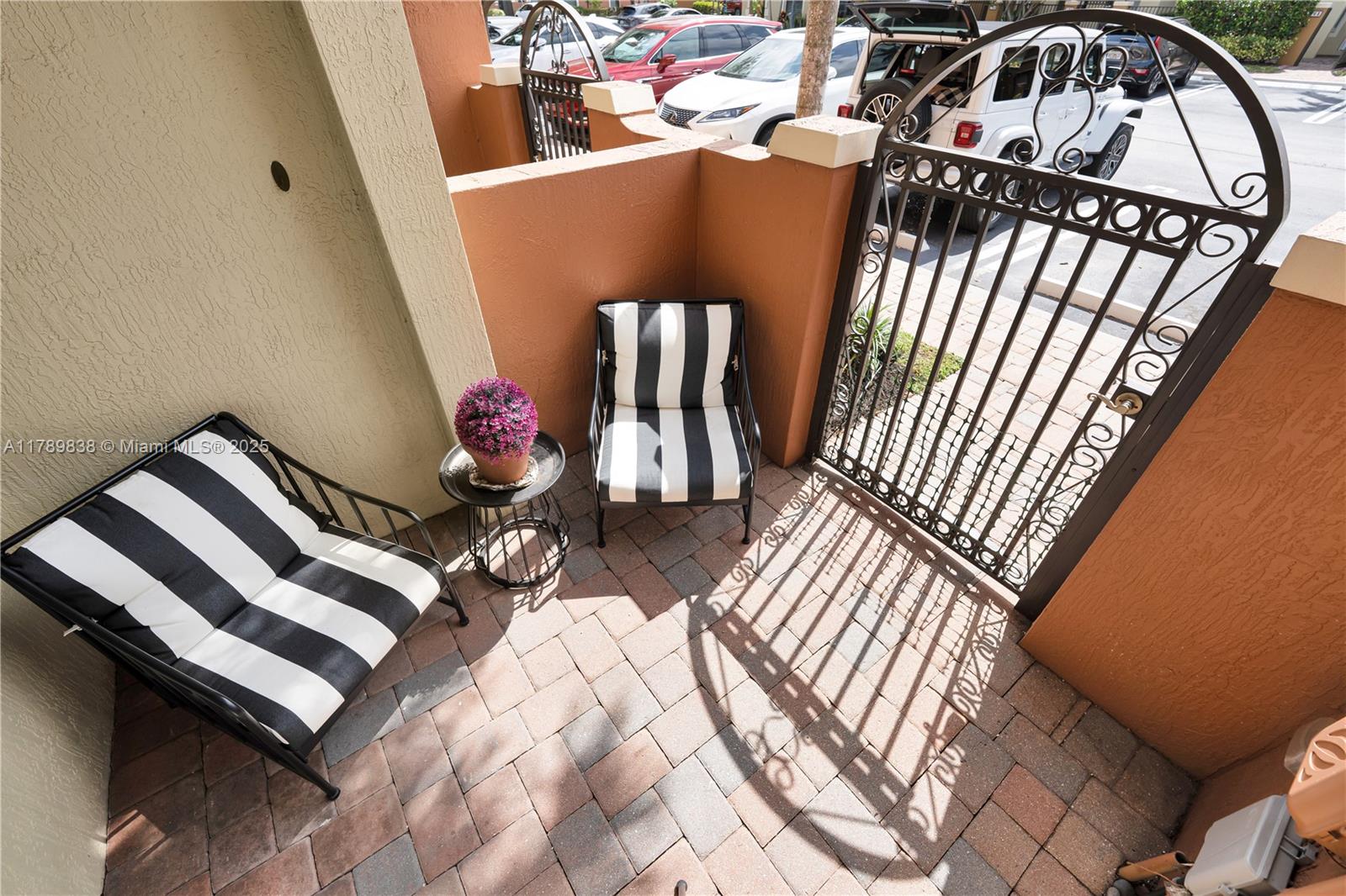 140 Monterey Bay Drive Boynton Beach, FL 33426 - Photo 4 of 43