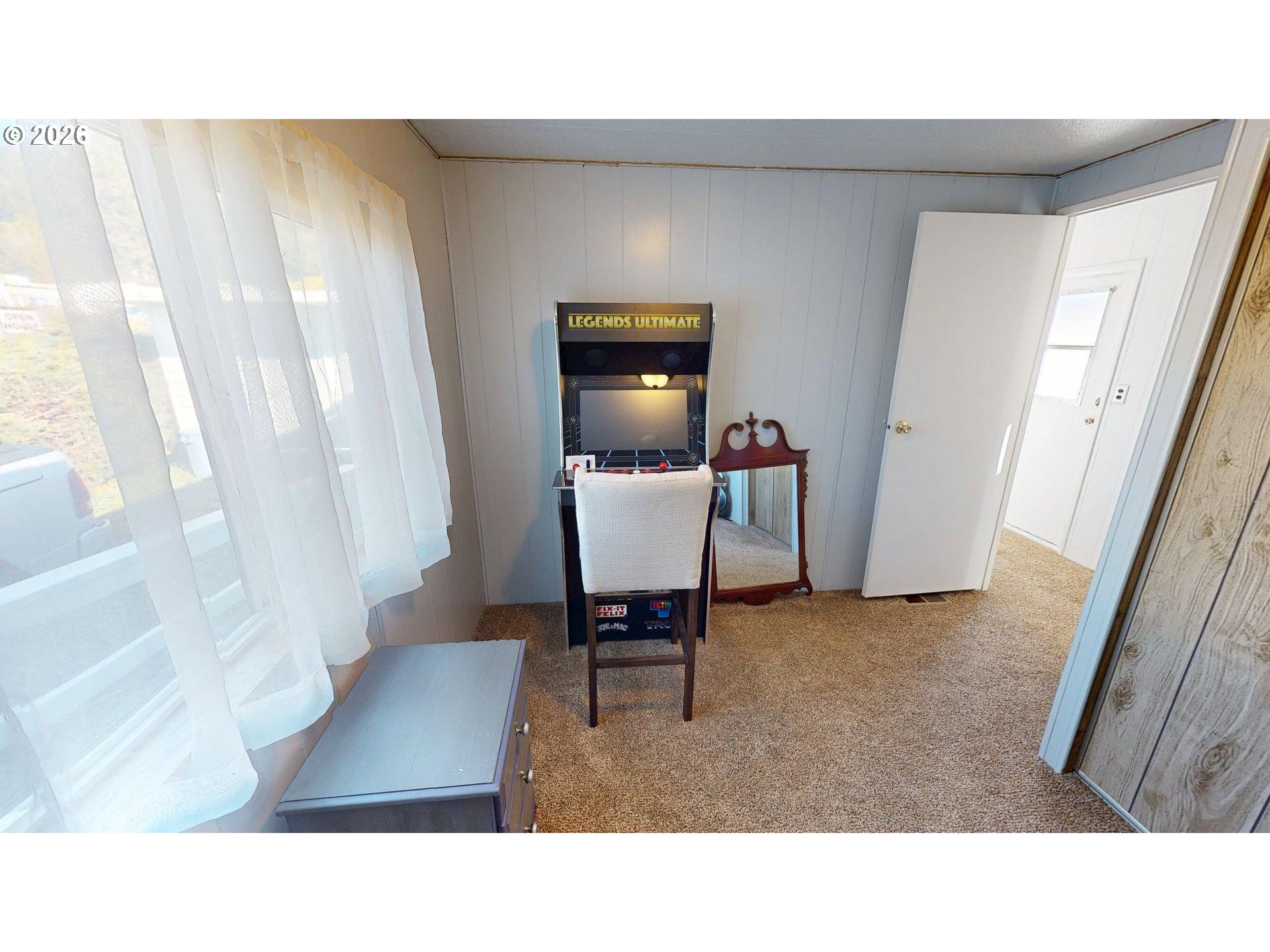 97972 Hallway Road, Unit 22 Brookings, OR 97415 - Photo 21 of 25 Bedroom