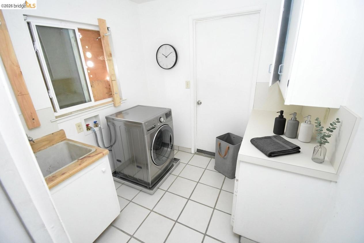 1013 Colonial Court Modesto, CA 95350 - Photo 13 of 30