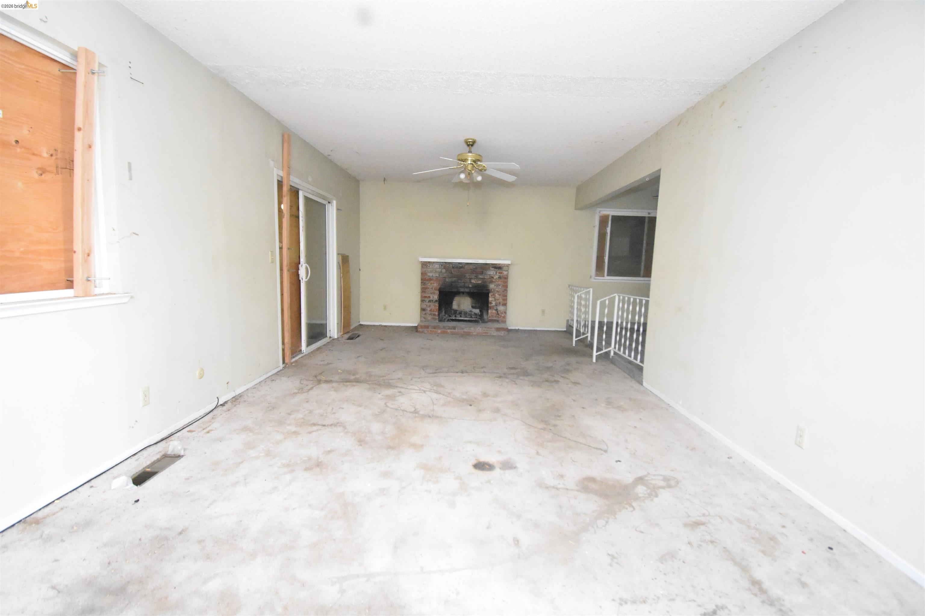 1013 Colonial Court Modesto, CA 95350 - Photo 20 of 30