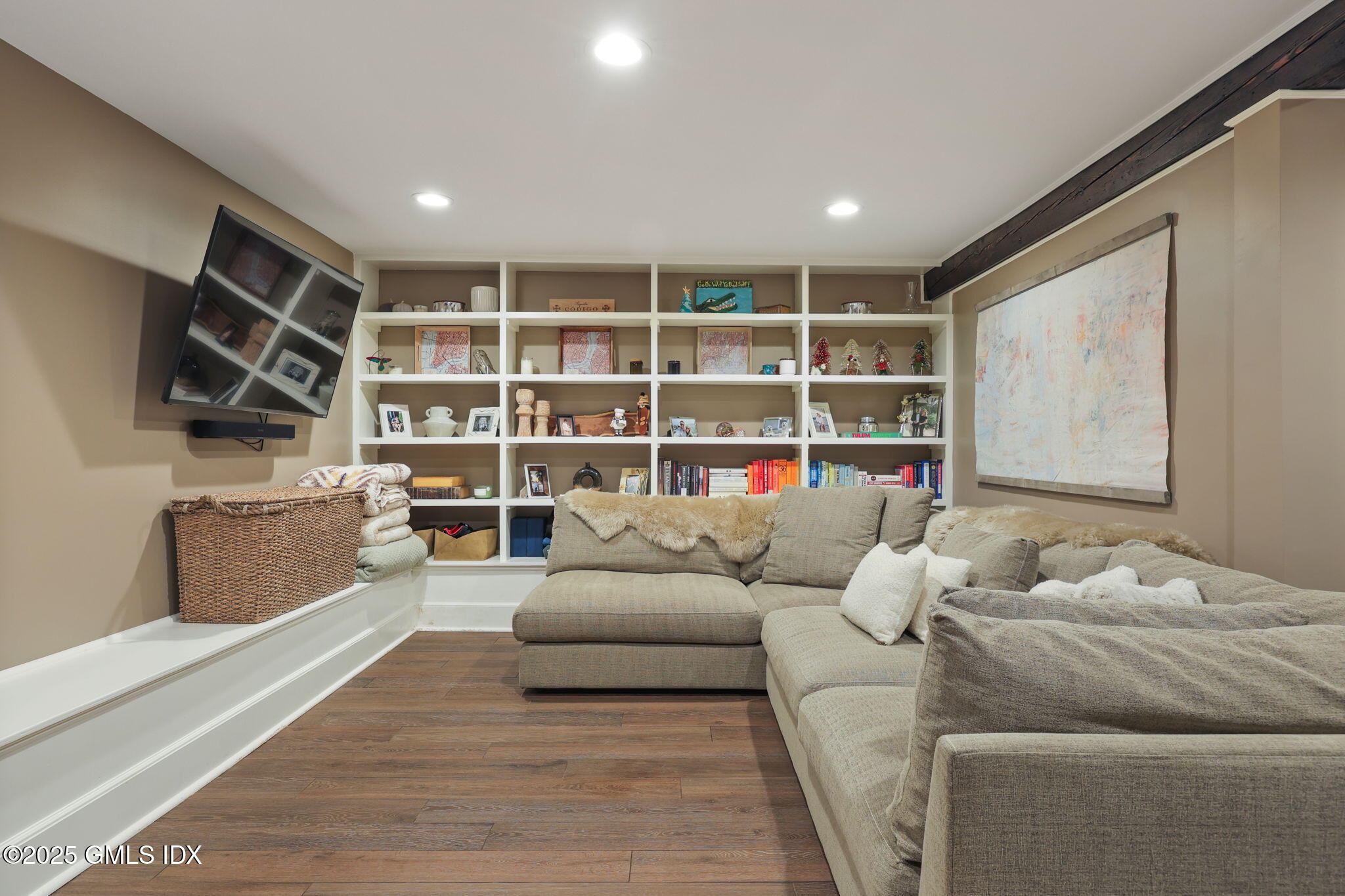 9 Cottage Place Greenwich, CT 06830 - Photo 16 of 21 a living room with furniture and a flat screen tv