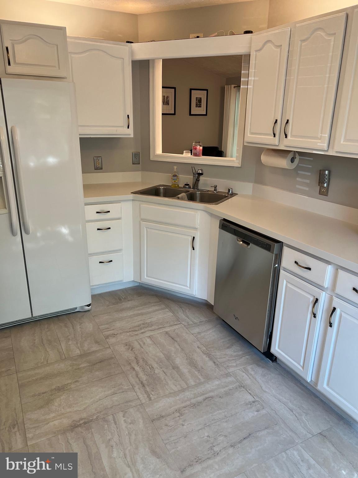 42454 Wilderness Road Leonardtown, MD 20650 - Photo 10 of 22 Large kitchen