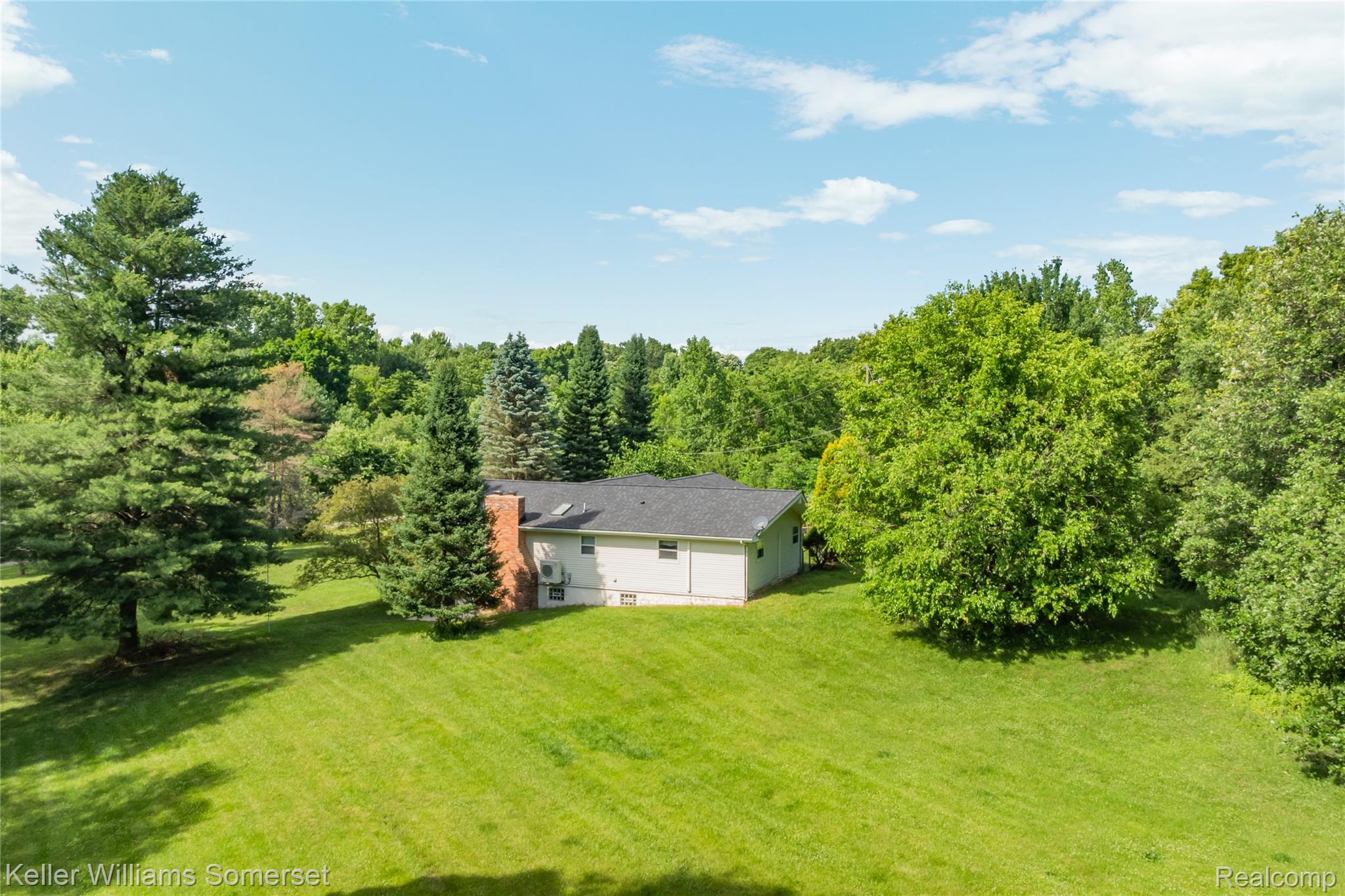 2344 Rochester Road Leonard, MI 48367 - Photo 59 of 66 2344 North Rochester - OnDemand Pix Photography (57).jpg