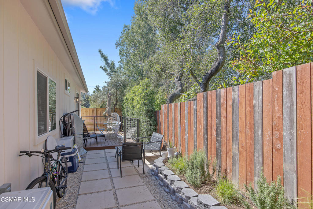 313 Raymond Street, Unit B Ojai, CA 93023 - Photo 18 of 36