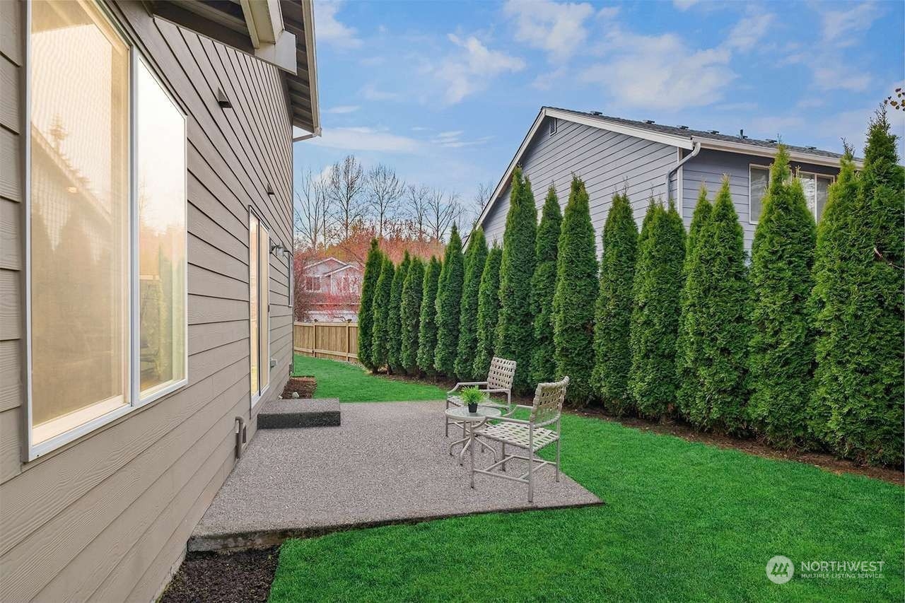 18327 8th Avenue Southeast Bothell, WA 98012 - Photo 22 of 28 Gallery Image 22